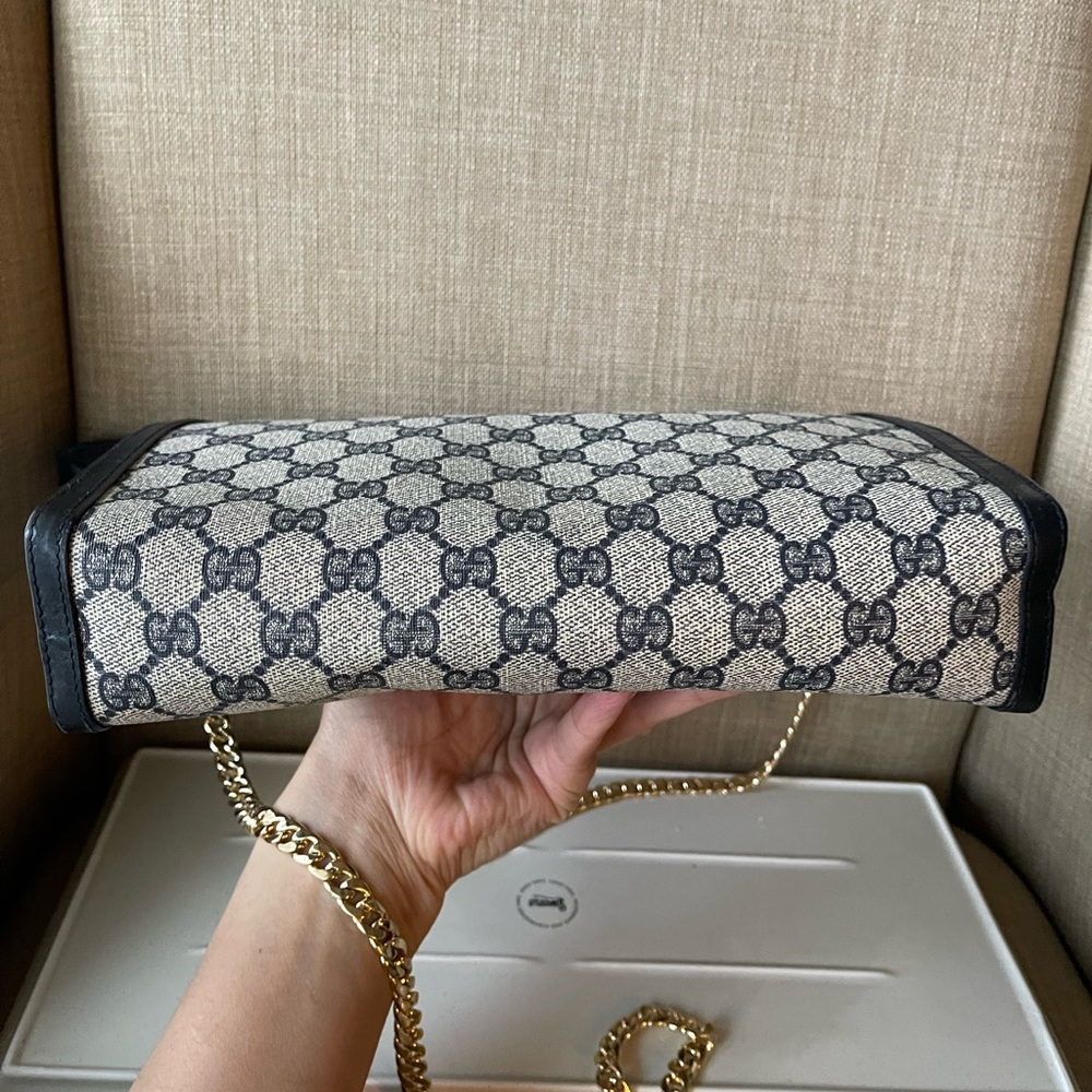 Authentic Gucci vintage web sherry line clutch bag 001.104.0915 (D7090) - Picture 8 of 15